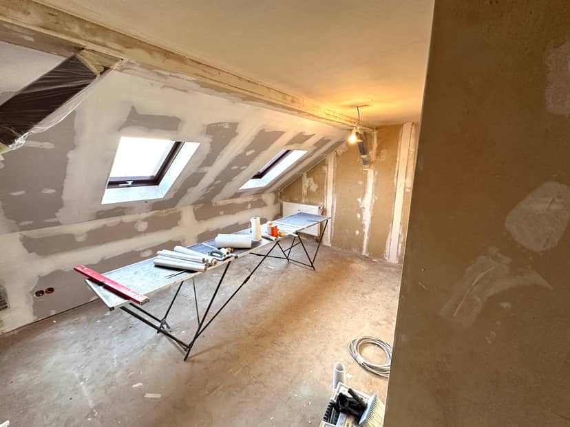 M15 DG Wohnung – Renovierungsphase