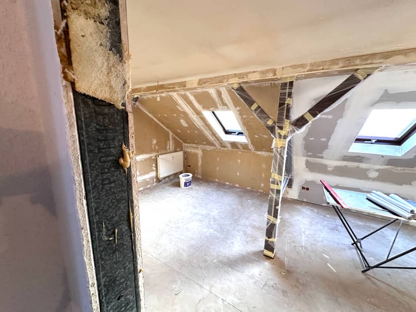 M15 DG Wohnung – Renovierungsphase