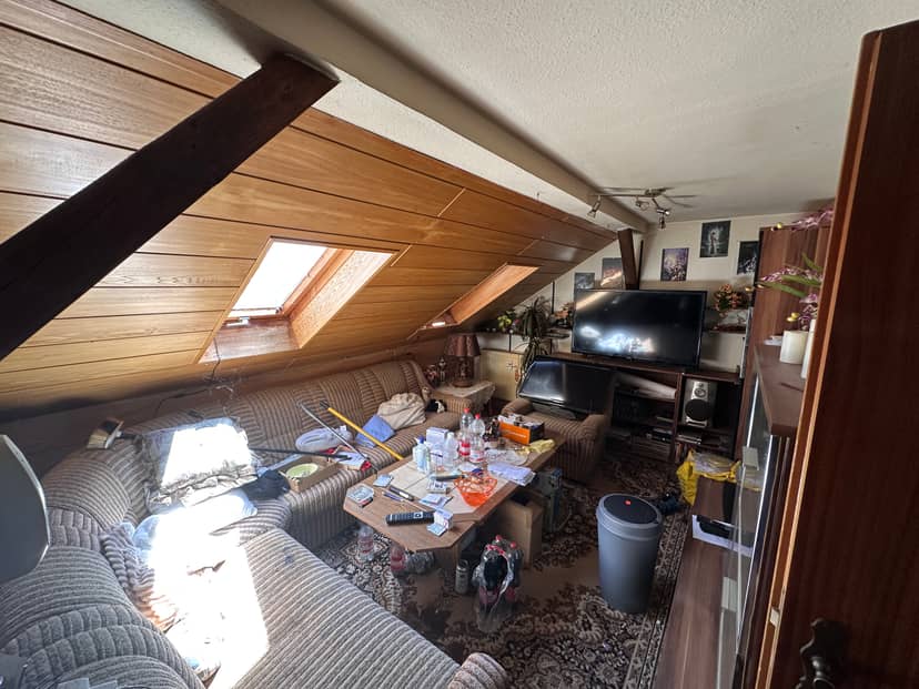 M15 DG Wohnung – Vorher
