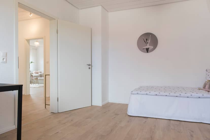 S145 - 3 Zimmer DG Wohnung – Nachher
