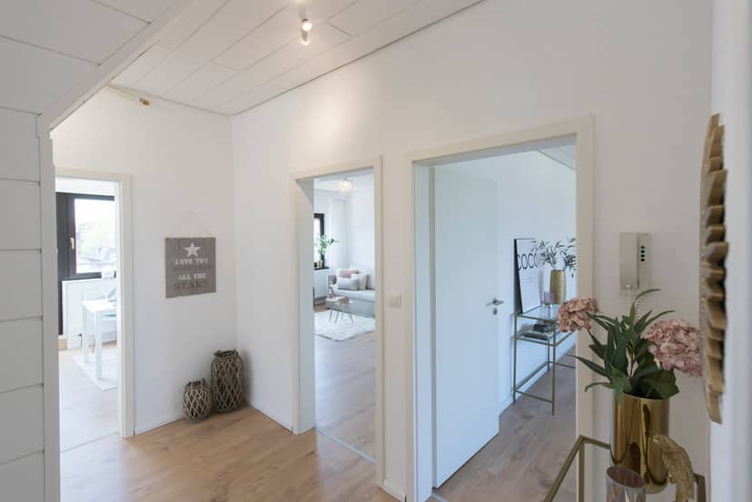 S145 - 3 Zimmer DG Wohnung – Nachher